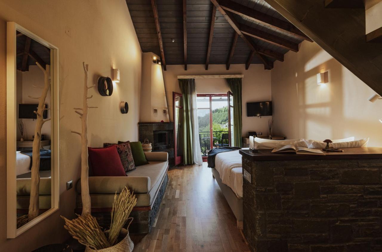 Rouista Tzoumerka Resort Vourgareli Oda fotoğraf