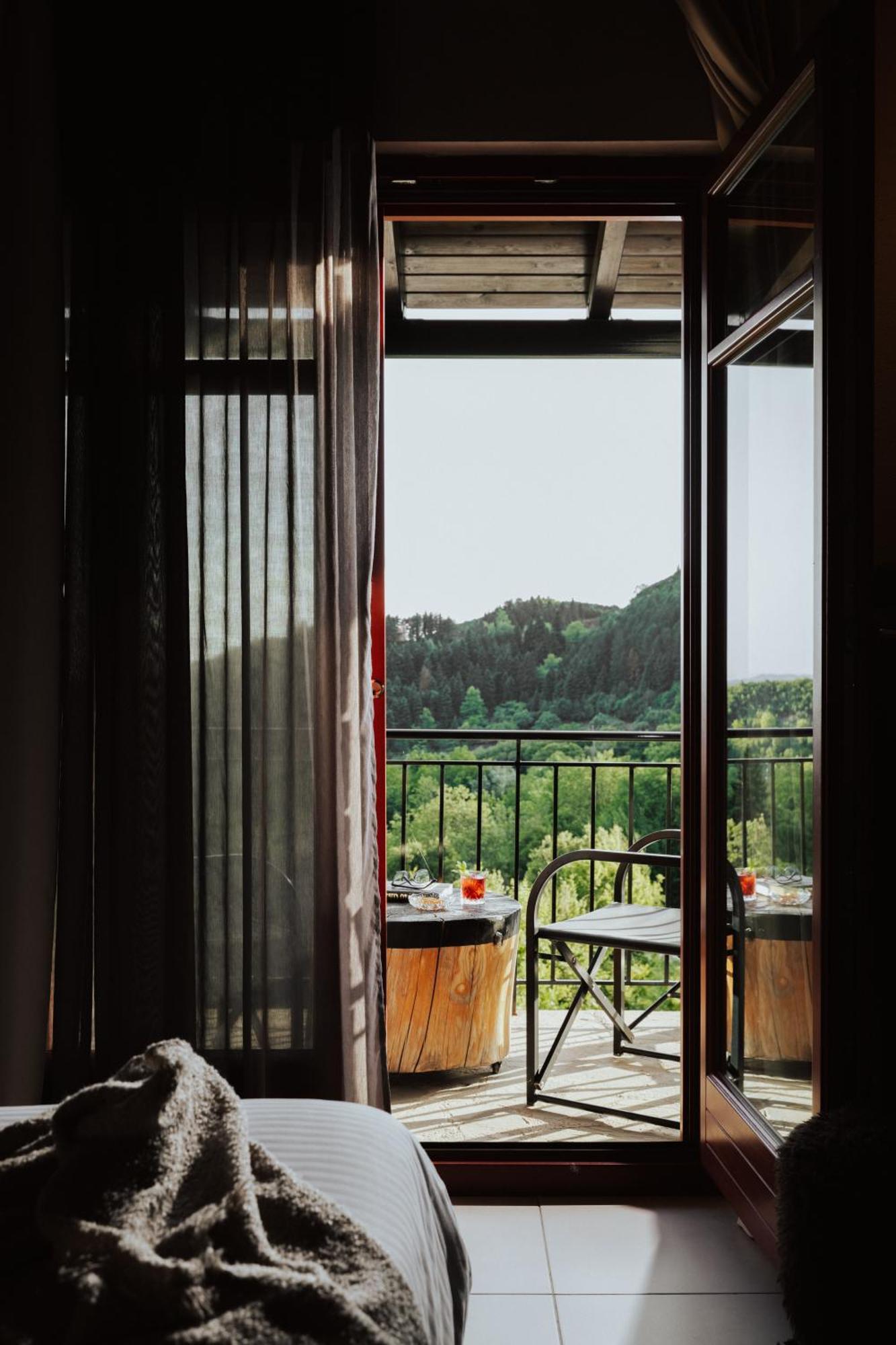 Rouista Tzoumerka Resort Vourgareli Oda fotoğraf