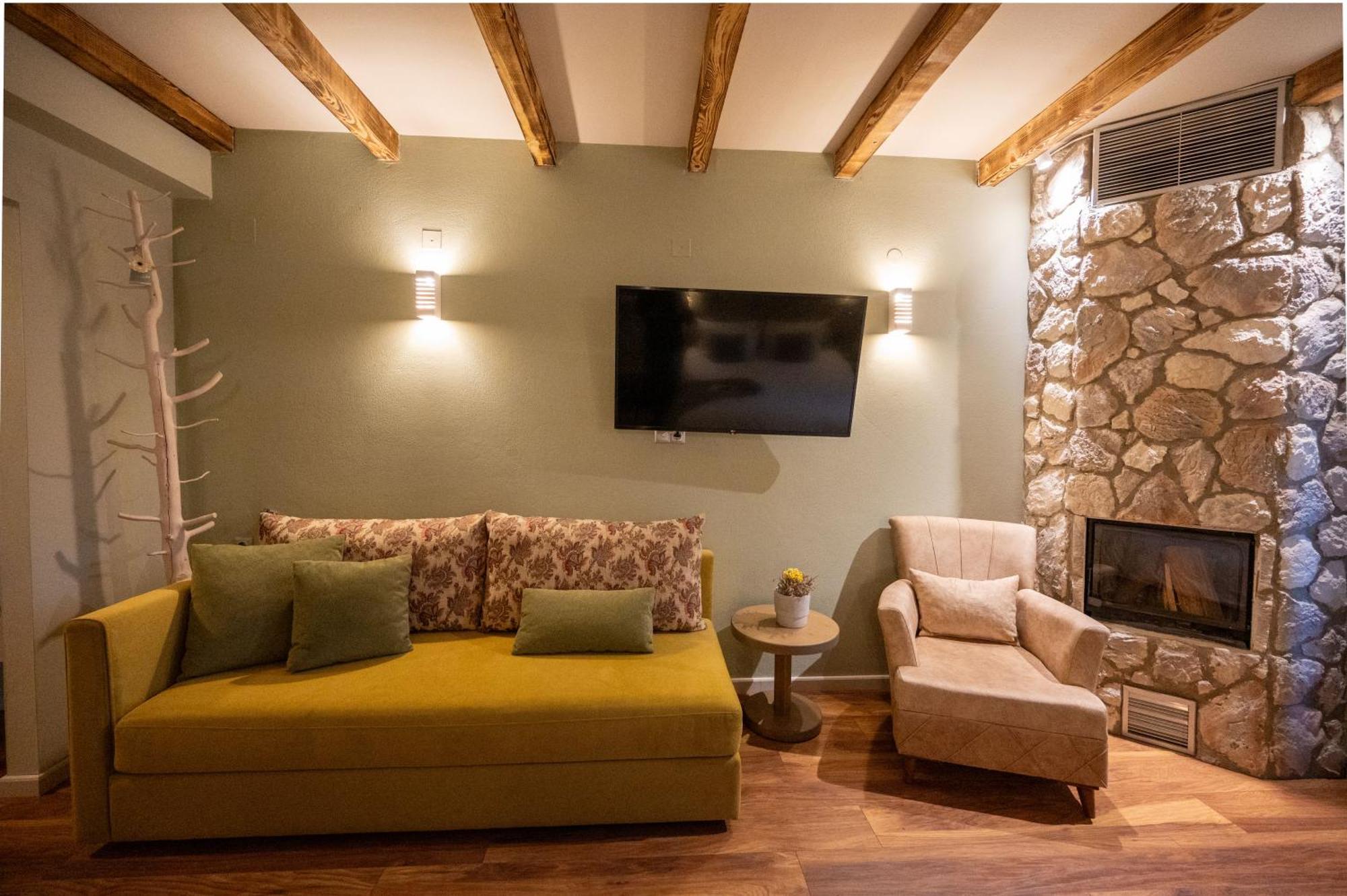 Rouista Tzoumerka Resort Vourgareli Dış mekan fotoğraf